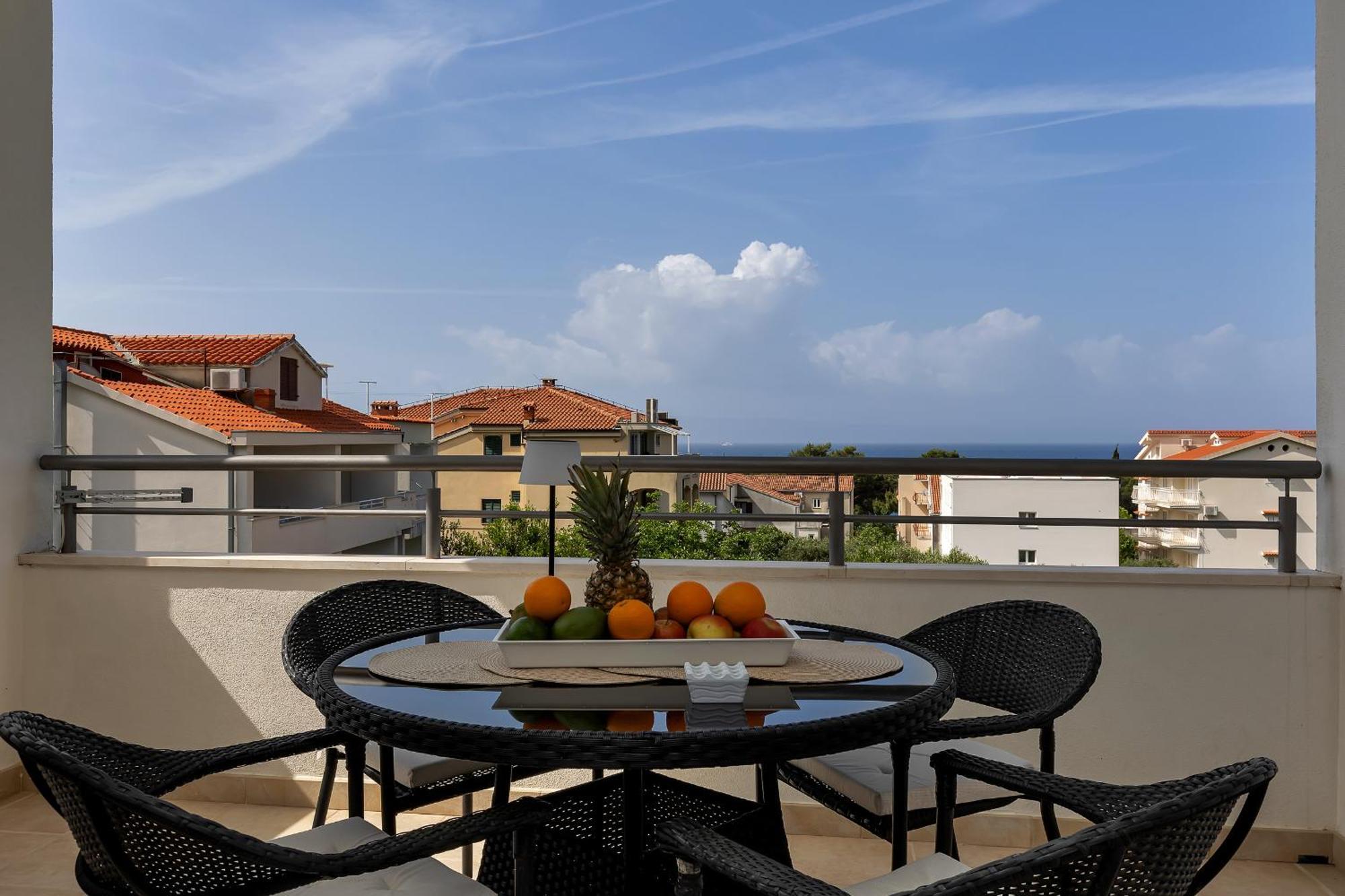 Villa Mare Tučepi エクステリア 写真